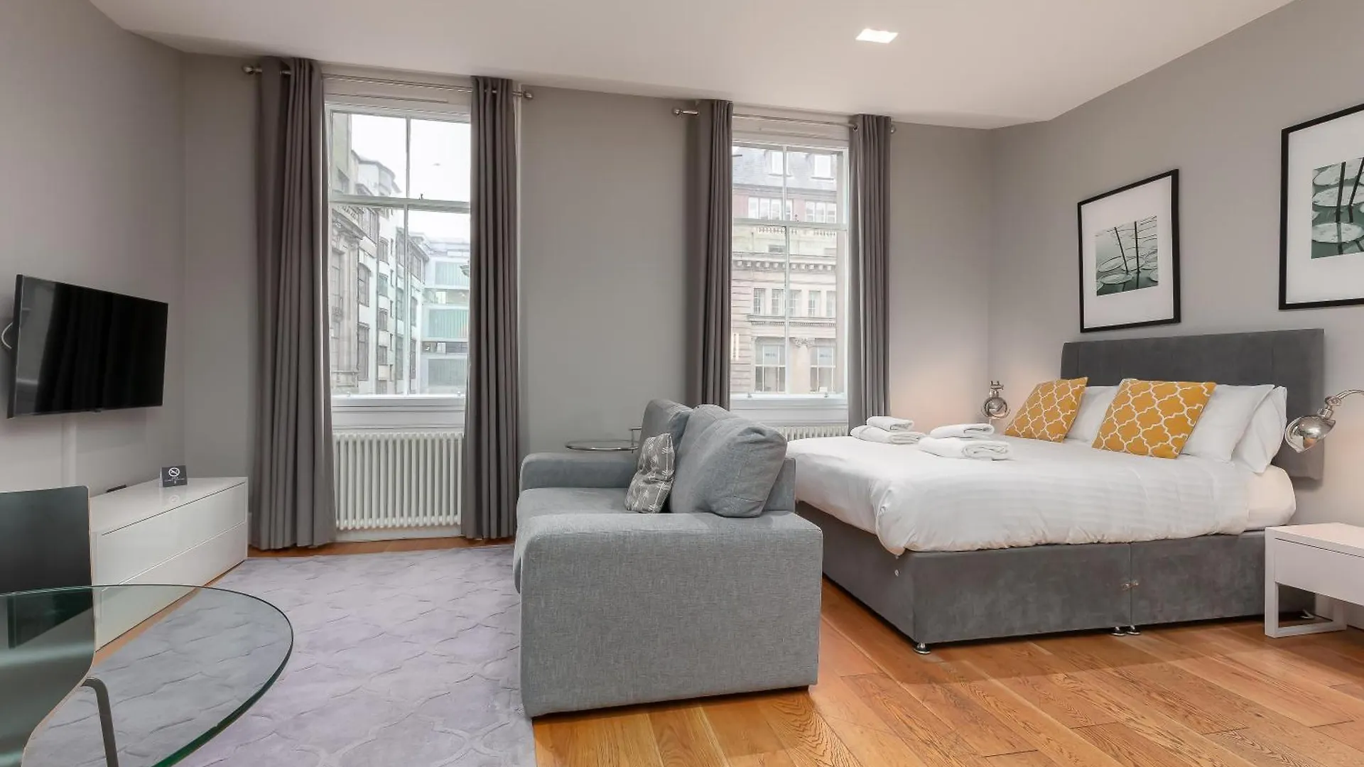 Destiny Scotland - St Andrew Square Apartments Edinburgh 0*,  United Kingdom