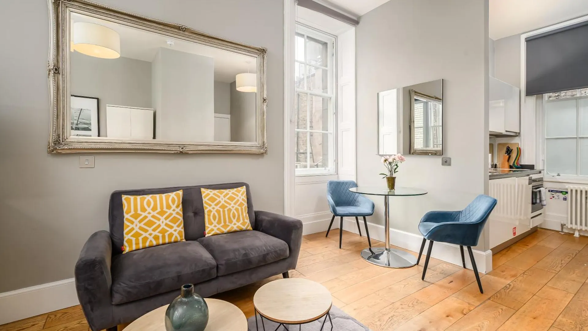 Destiny Scotland - St Andrew Square Apartments Edinburgh 0*,  United Kingdom