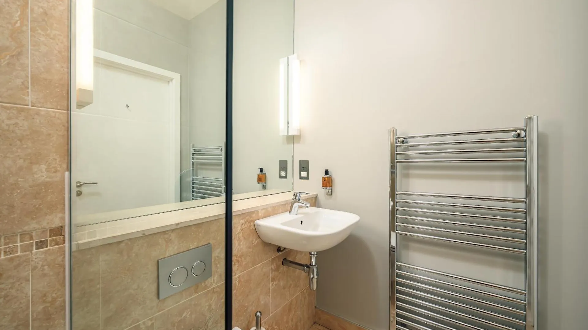 Destiny Scotland - St Andrew Square Apartments Edinburgh 0*,  United Kingdom