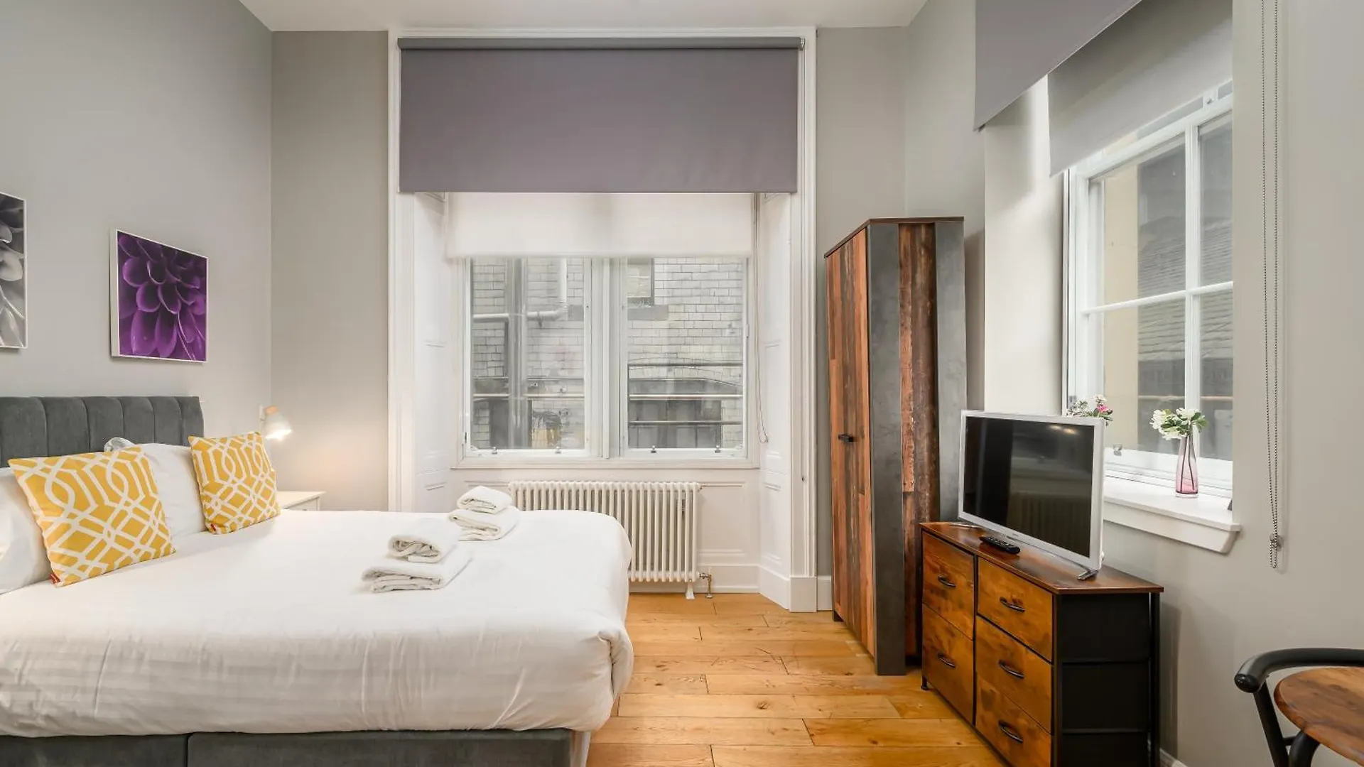 Destiny Scotland - St Andrew Square Apartments Edinburgh