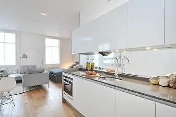 Destiny Scotland - St Andrew Square Apartments Edinburgh United Kingdom