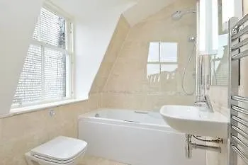 Destiny Scotland - St Andrew Square Apartments Edinburgh